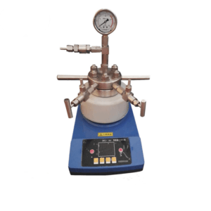 High pressure chemical reactor